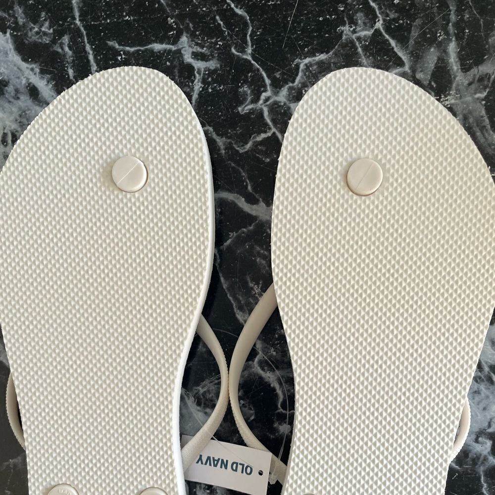 ❤️ NWT USA flag 4th of July beach Old Navy flip flops - Picture 5 of 8